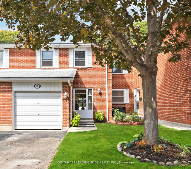 8 Bowman Way