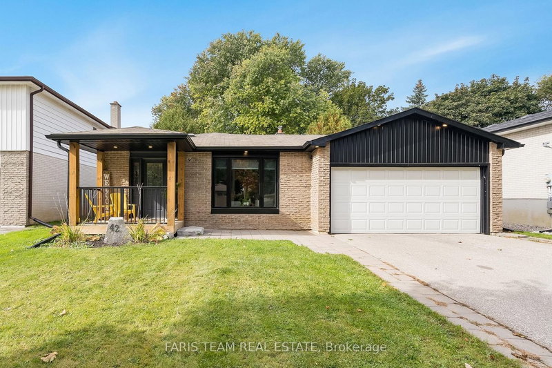 42 Mitchell Ave, New Tecumseth, L9R 1C2 | Image 2