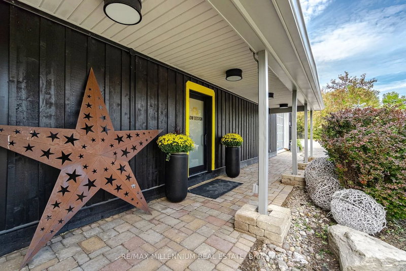 505 Queen St, Newmarket, L3Y 2H3 | Image 3