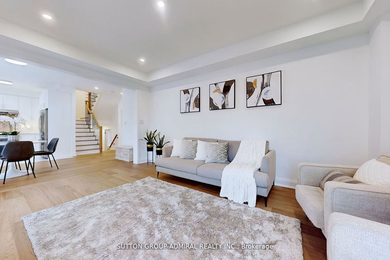 5 Pavarotti St, Richmond Hill, L4E 0R5 | Image 3