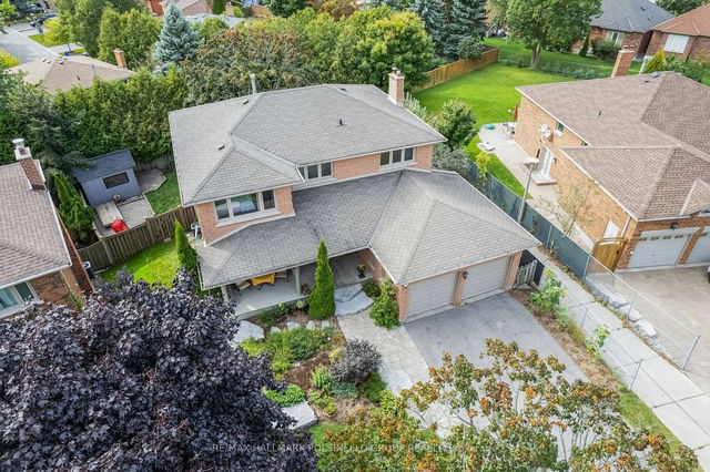 64 Aspen Crescent