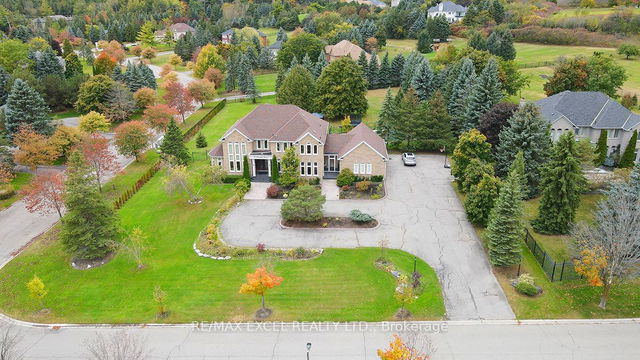 48 Kensington Drive