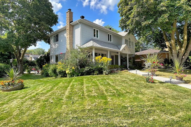 78 Starlight Crescent