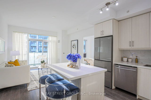 1003 - 75 Oneida Crescent