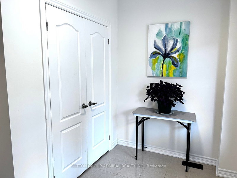 81 Livante Crt, Markham, L6C 1J5 | Image 3