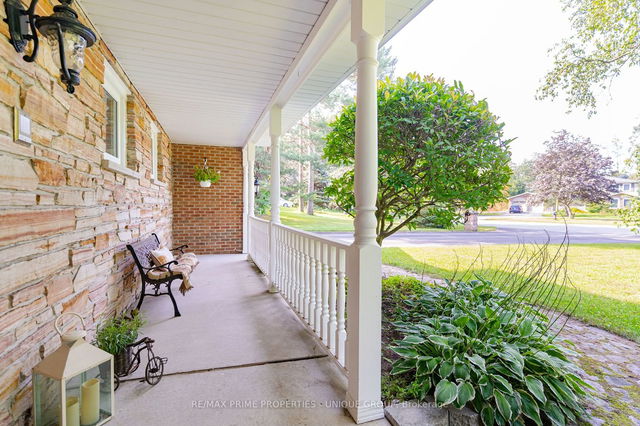 13 Rosedale Court