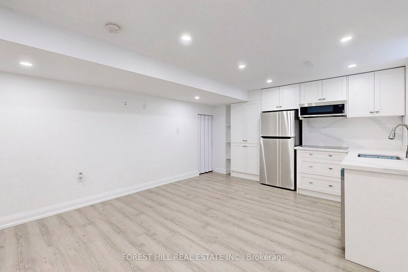 115 Beckett Ave, East Gwillimbury, L9N 0S6 | Image 3