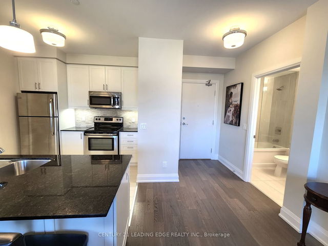 325 - 7 Bond Crescent