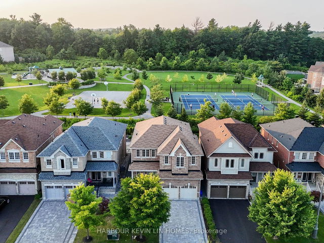 83 Bush Ridges Avenue
