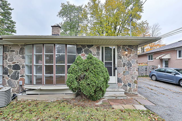 17 Jasper Drive