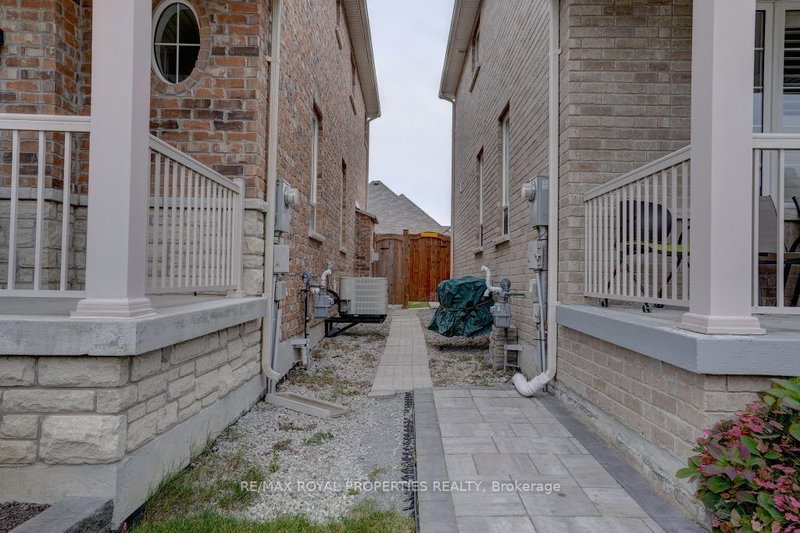 Bsmt - 5 Watson Dr, New Tecumseth, L0G 1W0 | Image 2