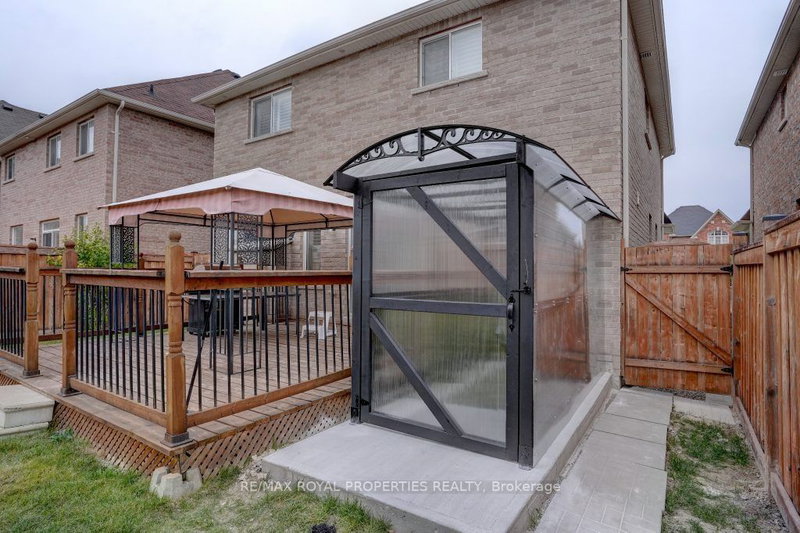 Bsmt - 5 Watson Dr, New Tecumseth, L0G 1W0 | Image 3