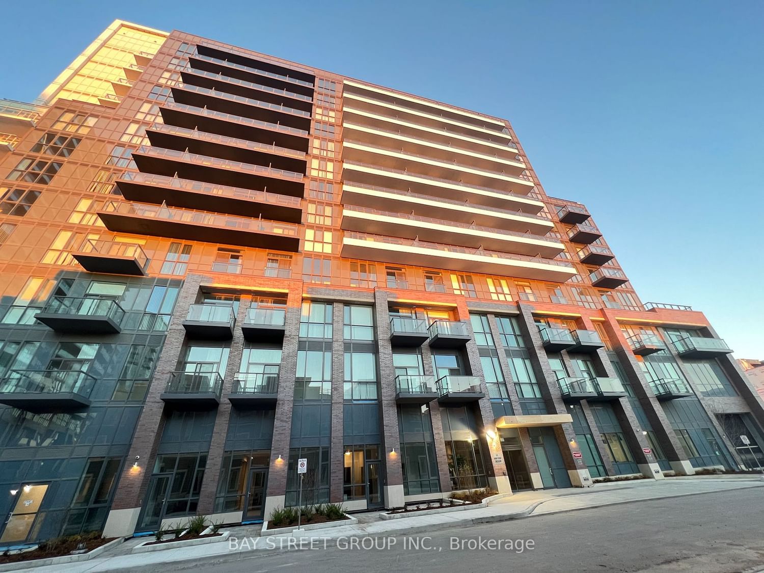 Condo leased at 703-60 Honeycrisp Crescent, Vaughan, Vaughan Corporate Centre, L4K 0N5 - MLS: N7247426