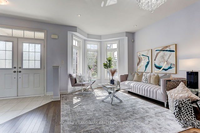 4 Rossmore Drive