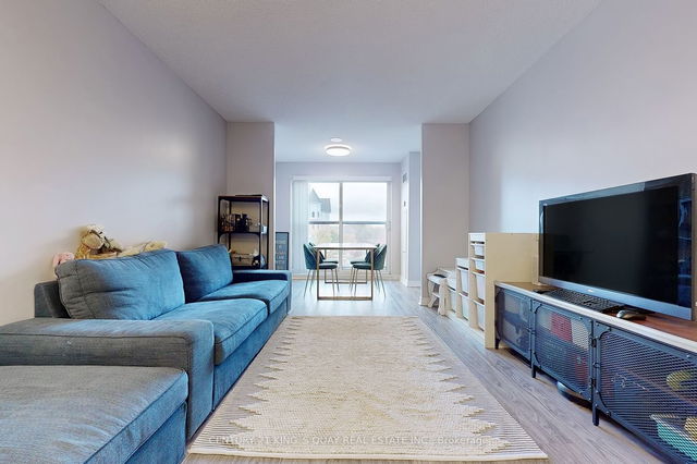 231 - 18 Harding Boulevard