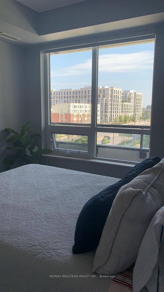 523 - 25 Water Walk Dr, Markham, L6G 0G3 | Image 3