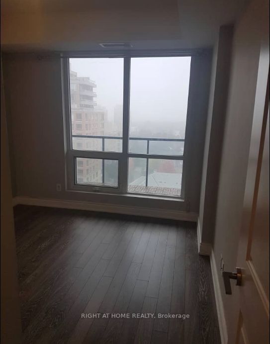1007 - 9090 YONGE Street