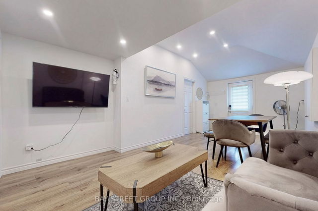 193 Ways Bay Drive