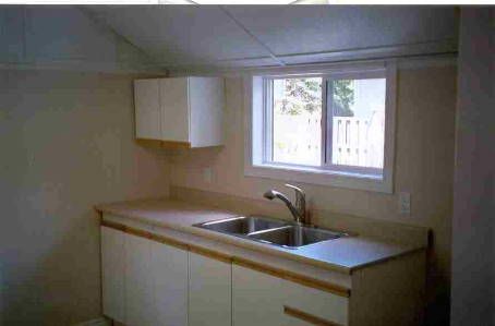 696 Hastings Ave, Innisfil, L9S1Z3 | Image 3