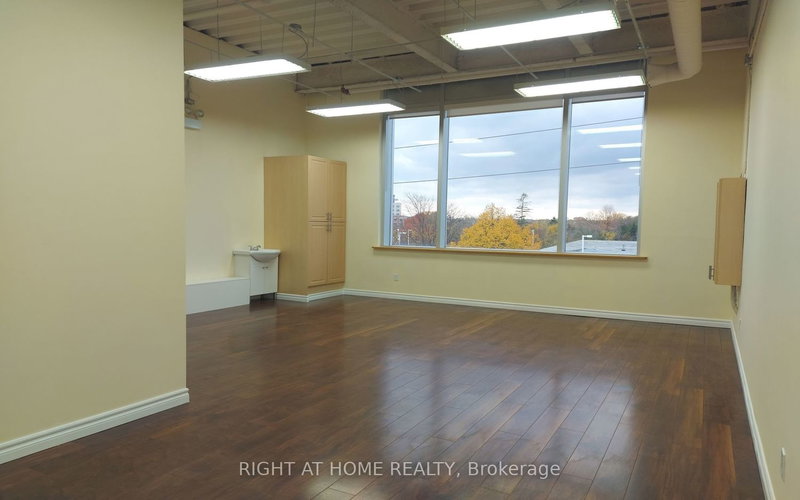 2012 - 8333 Kennedy Rd, Markham, L3R 4P8 | Image 3