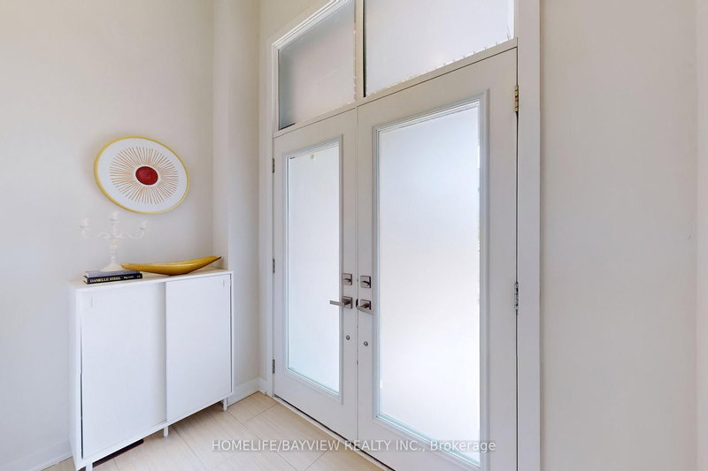 62 Helliwell Cres, Richmond Hill, L4E 1C7 | Image 3