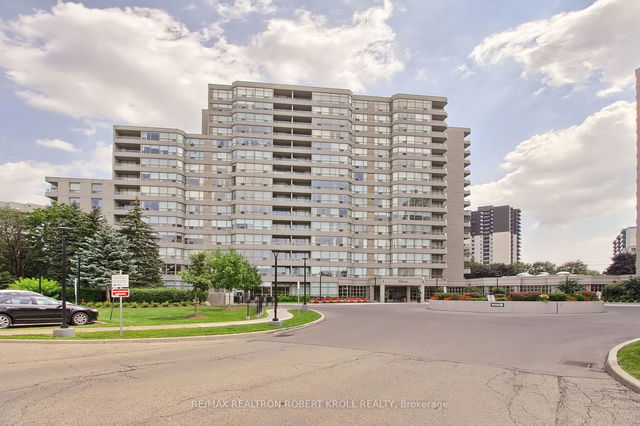 209 - 11 Townsgate Drive