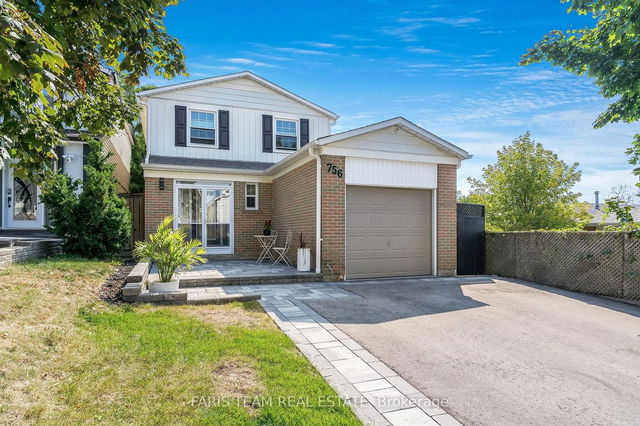 756 Pam Crescent