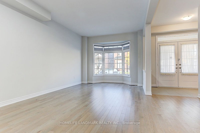 51 Albert Lewis St, Markham, L6B 1A8 | Image 2