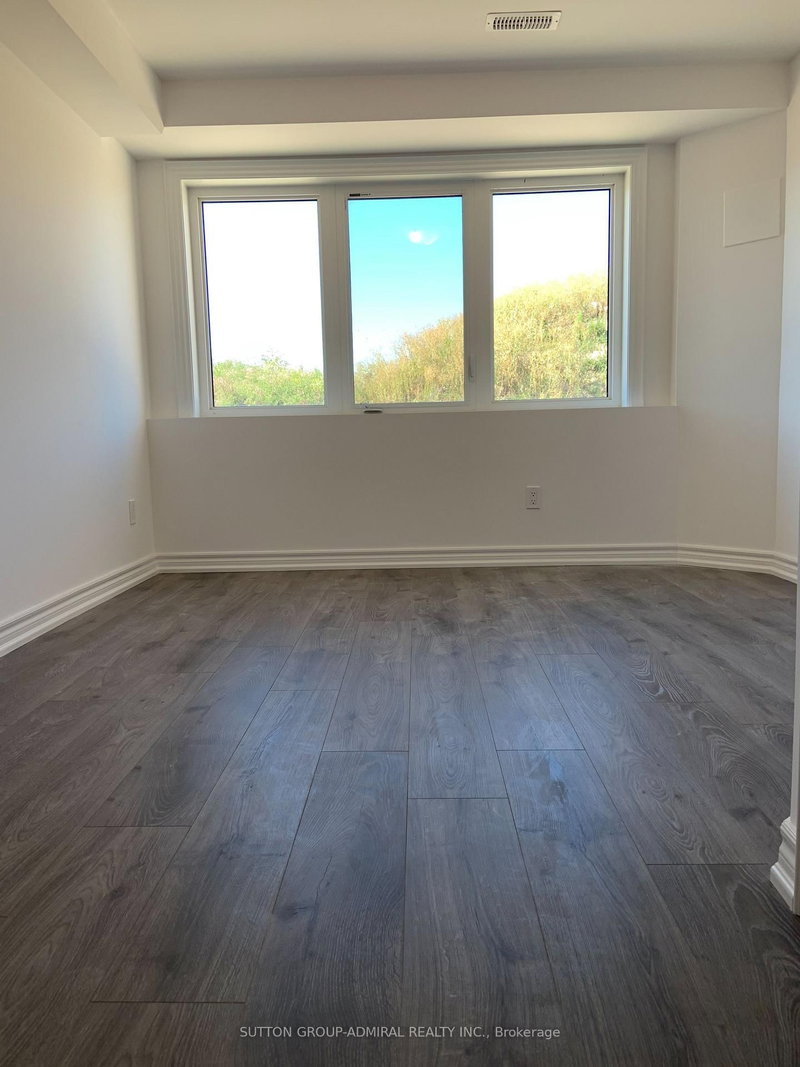 Bsmt - 68 Drizzel Cres, Richmond Hill, L4E 1G8 | Image 3