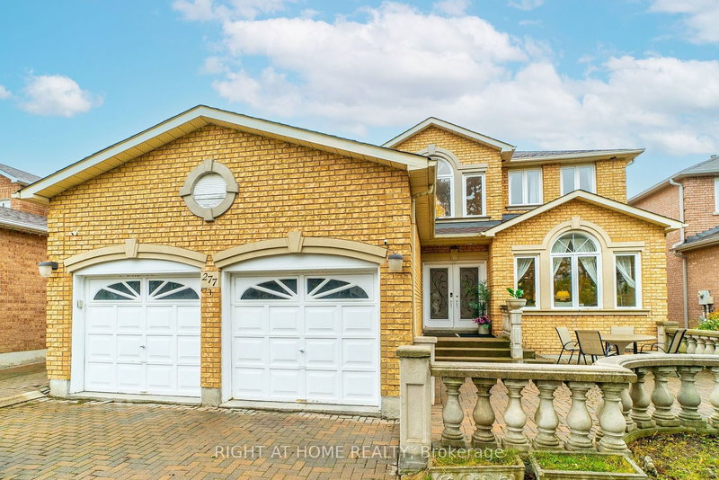 277 Oxford St, Richmond Hill, L4C 7V8 | Image 3