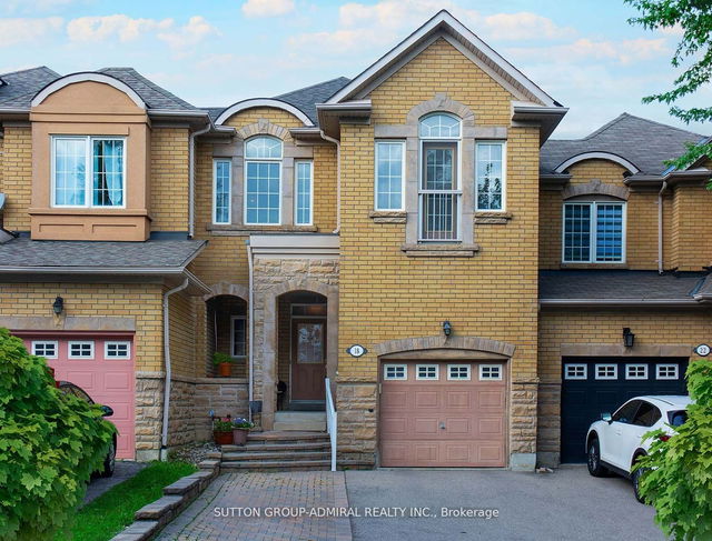 18 Mosswood Avenue
