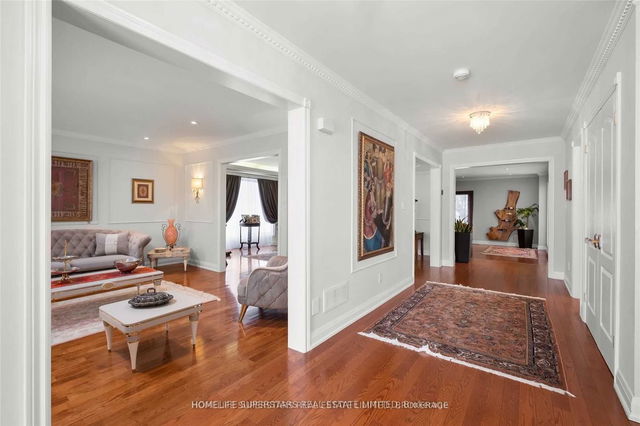 9 Vanvalley Drive