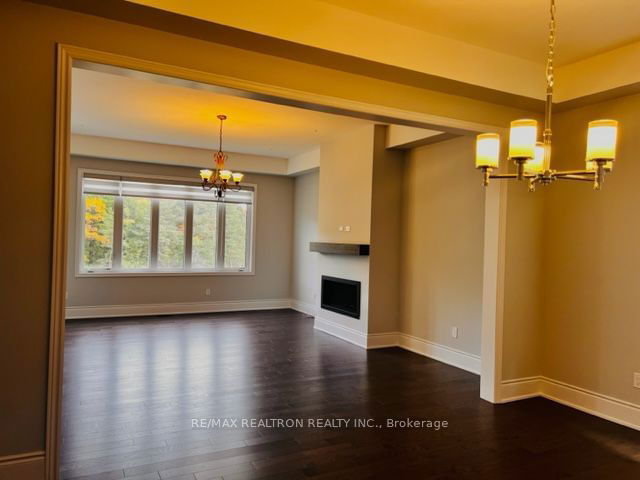 212 Sunset Vista Court