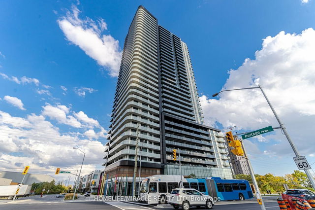 1802 - 7895 Jane Street