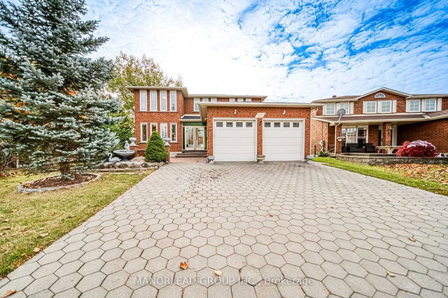 95 Clover Leaf Street