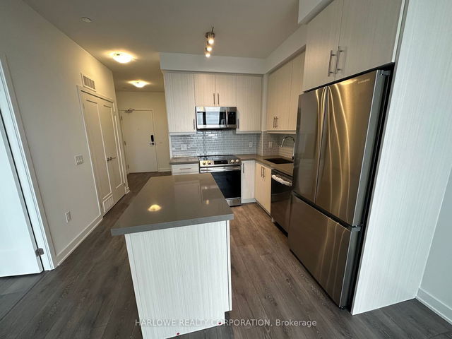 2101 - 105 Oneida Crescent