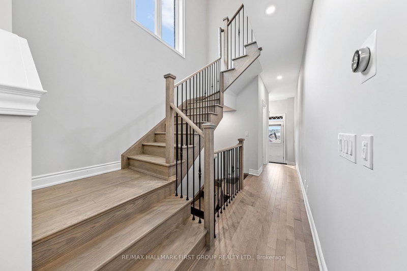 3 Jessica Antonella St E, Markham, L6C 3J6 | Image 3
