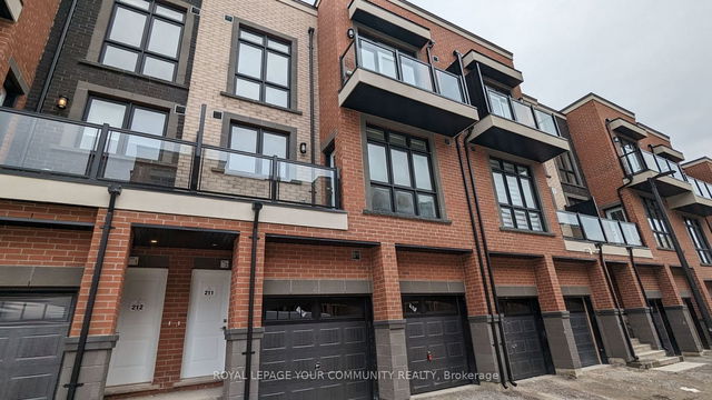 2 - 3 Bond Crescent