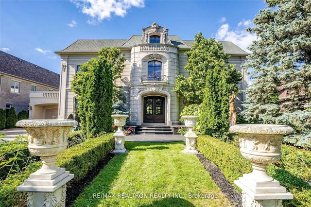 10 Denham Drive