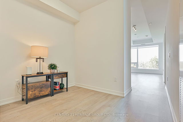 317 W - 3 Rosewater Street