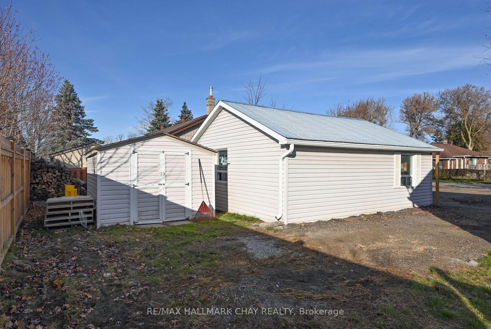 Listing Image 5