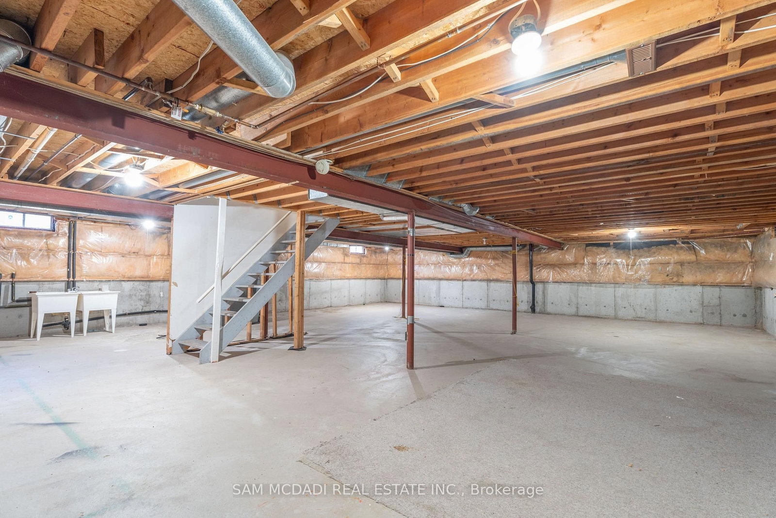 Listing Image 35