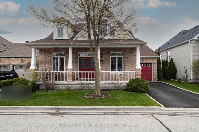 40 Manorwood Drive