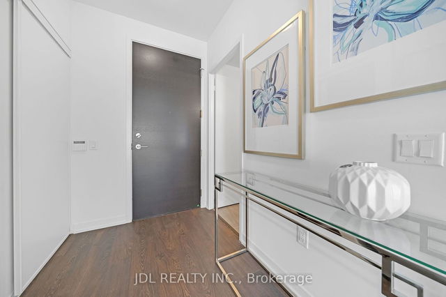 1701E - 8868 Yonge Street
