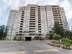 2 beds, 2 baths, 1200-1399 sqft