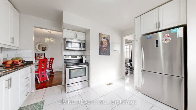 94 Longford Drive