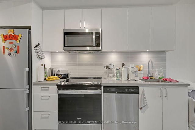 816E - 8868 Yonge Street
