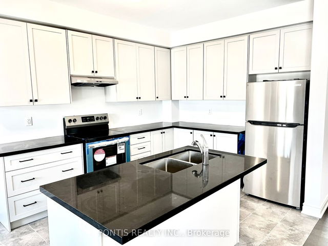 6 Alan Williams Trail