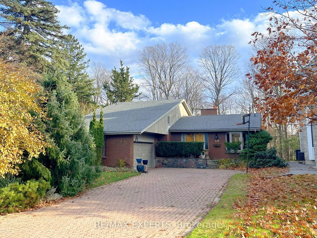 135 Camlaren Crescent