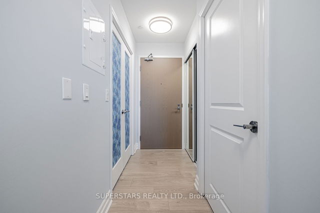 1016 - 8 Rouge Valley Drive